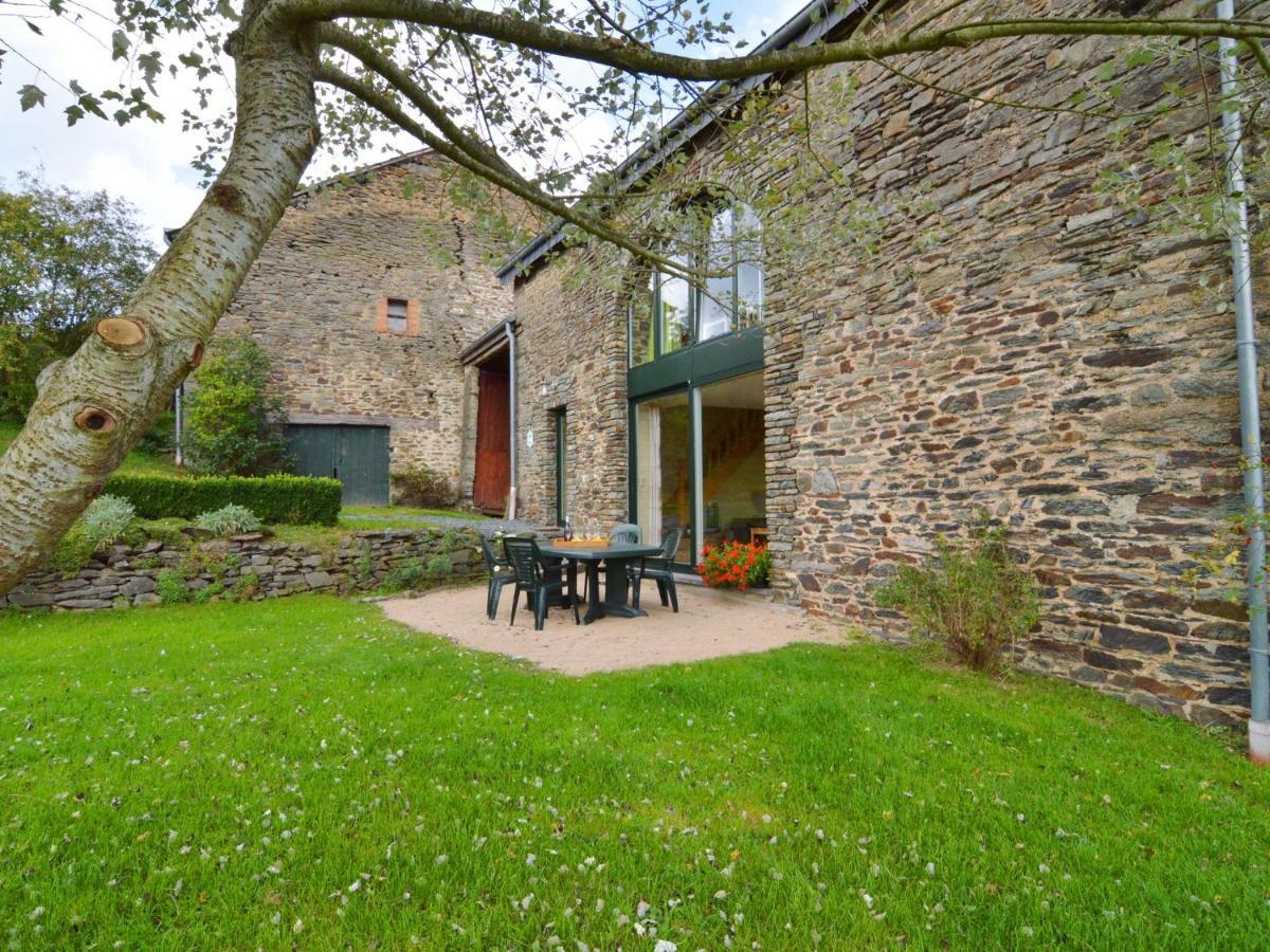 Comfortable Cottage In Neufmoulin With Meadow View Houffalize Værelse billede
