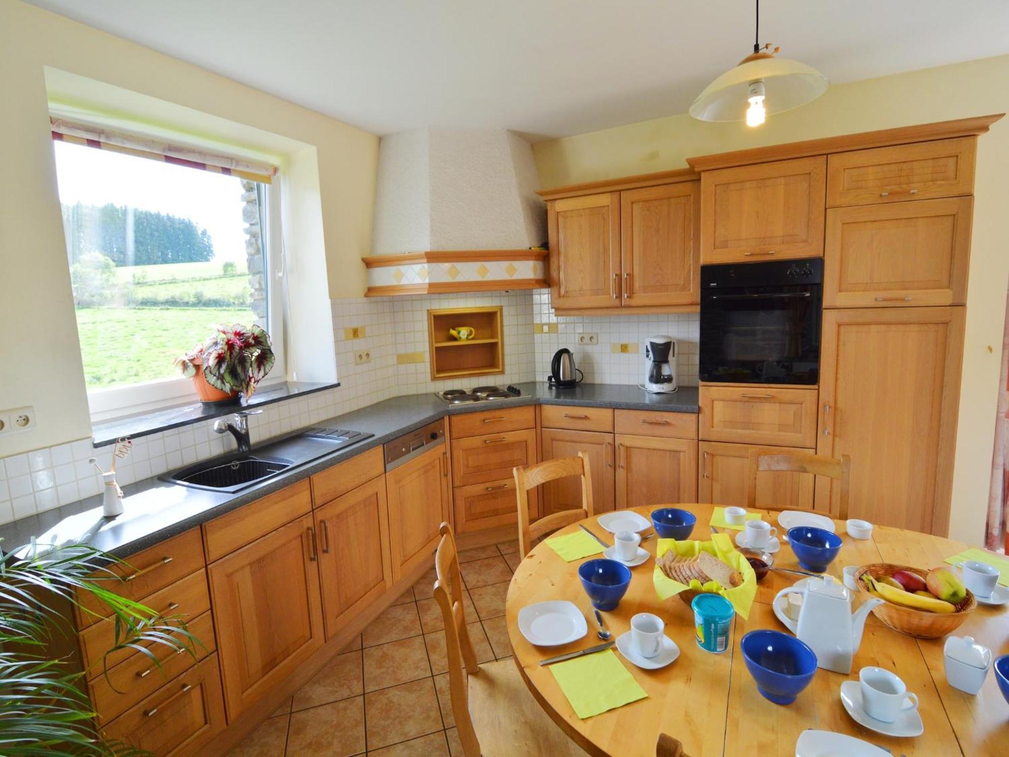 Comfortable Cottage In Neufmoulin With Meadow View Houffalize Eksteriør billede