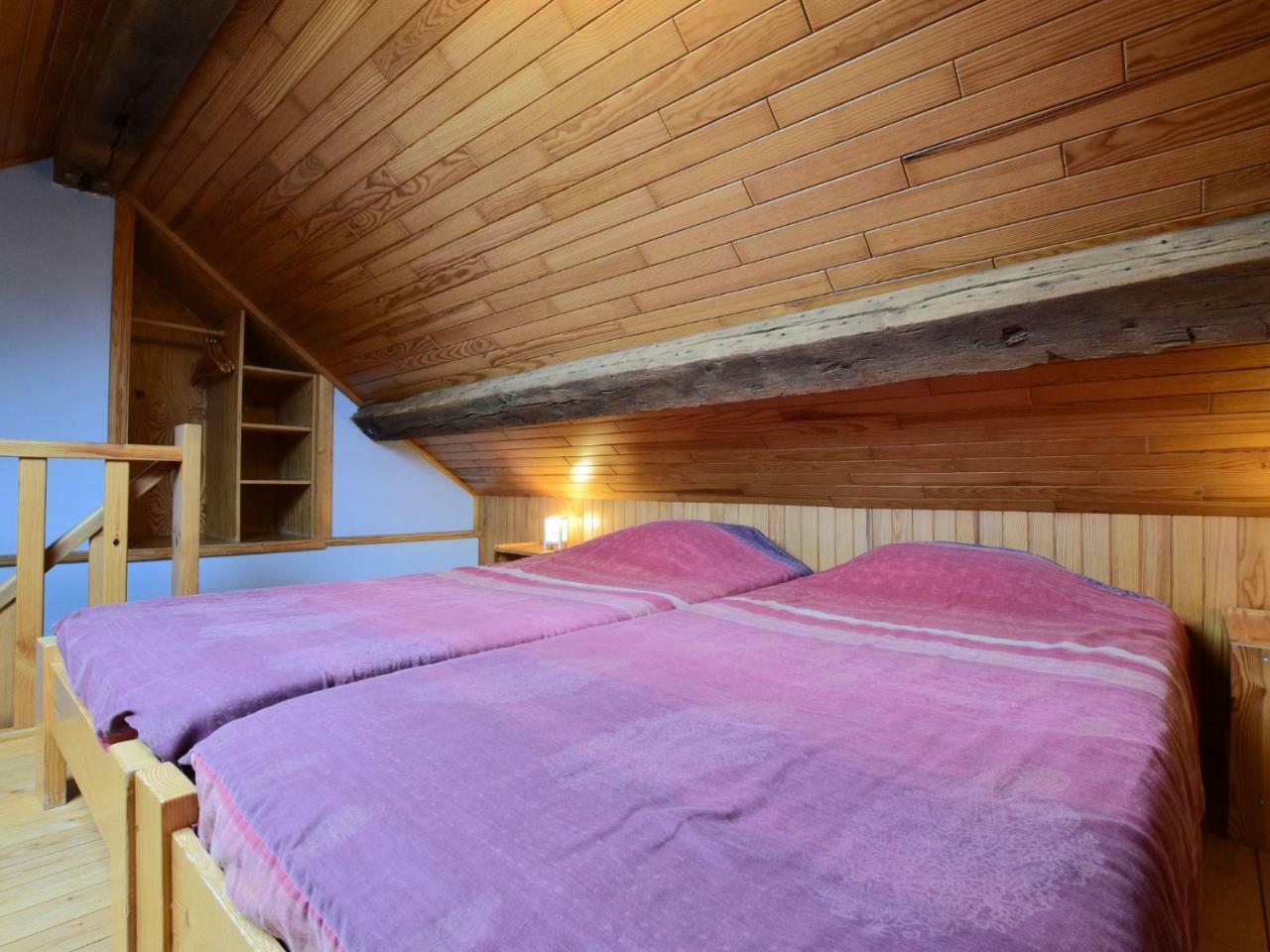 Comfortable Cottage In Neufmoulin With Meadow View Houffalize Eksteriør billede