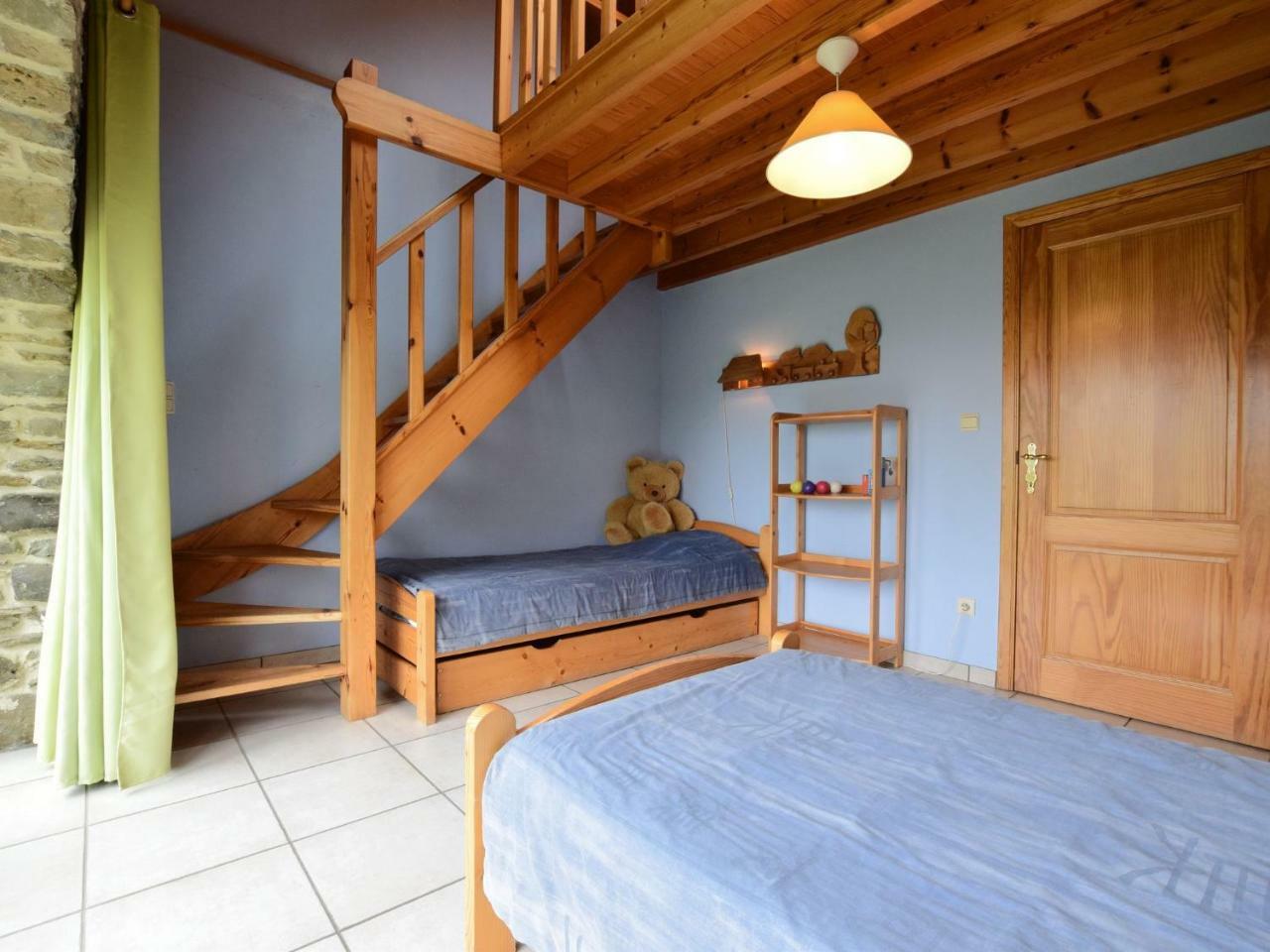 Comfortable Cottage In Neufmoulin With Meadow View Houffalize Eksteriør billede