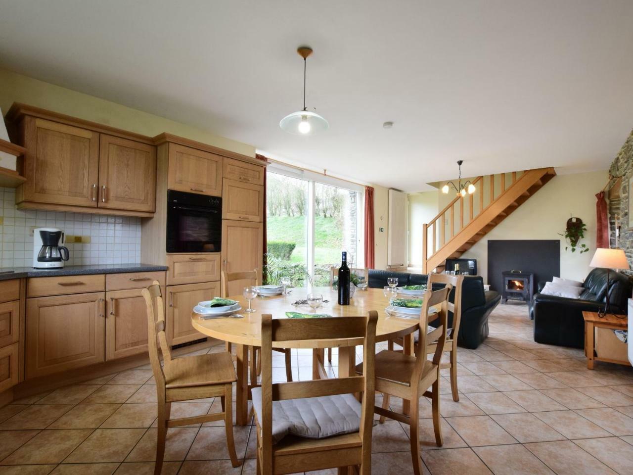 Comfortable Cottage In Neufmoulin With Meadow View Houffalize Eksteriør billede
